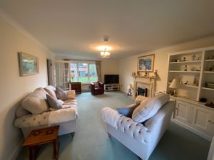 Sitting Room- click for photo gallery